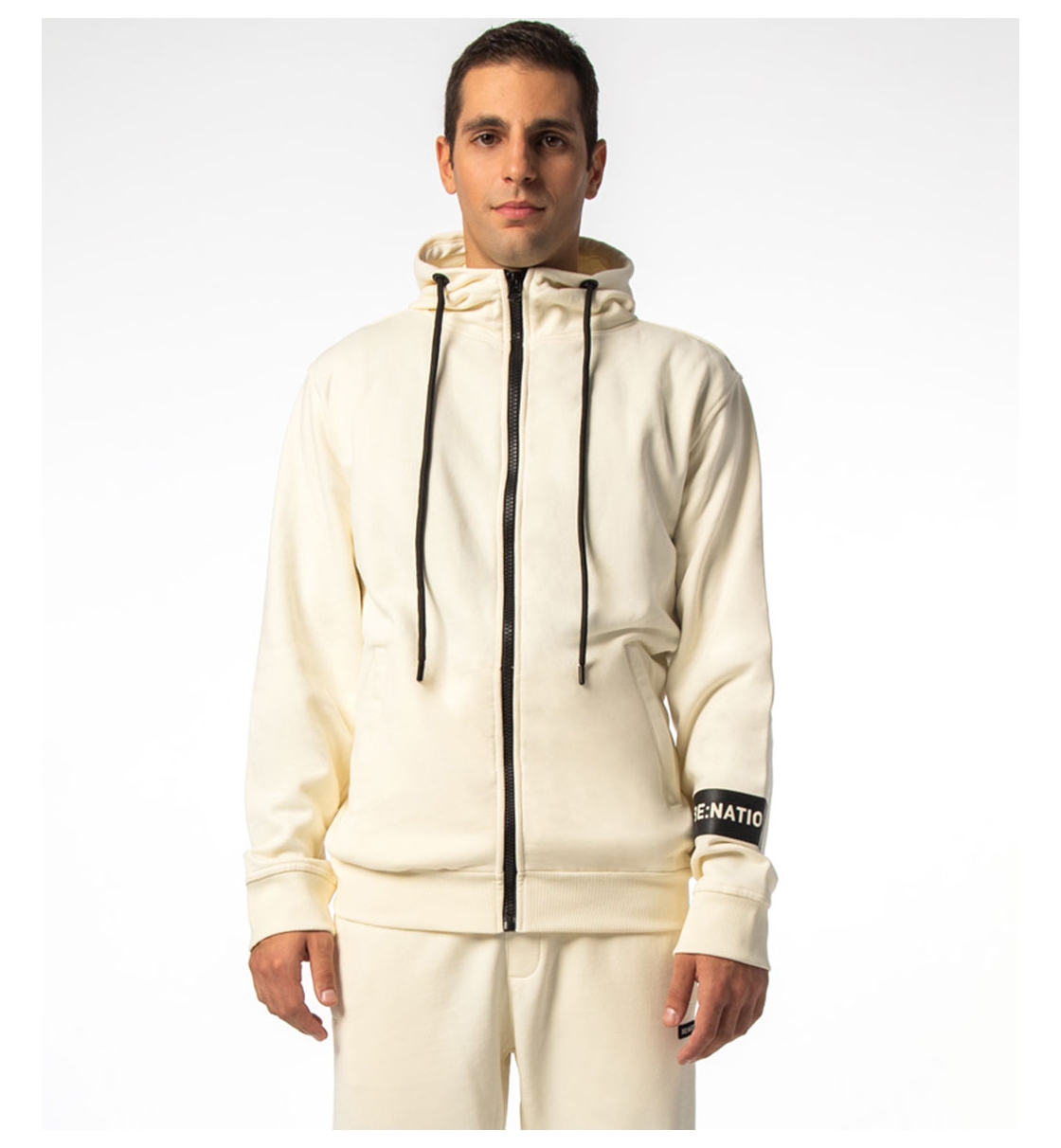 Be:Nation Fw22 Full Zip Hood And Side Zip Pockets 07302201