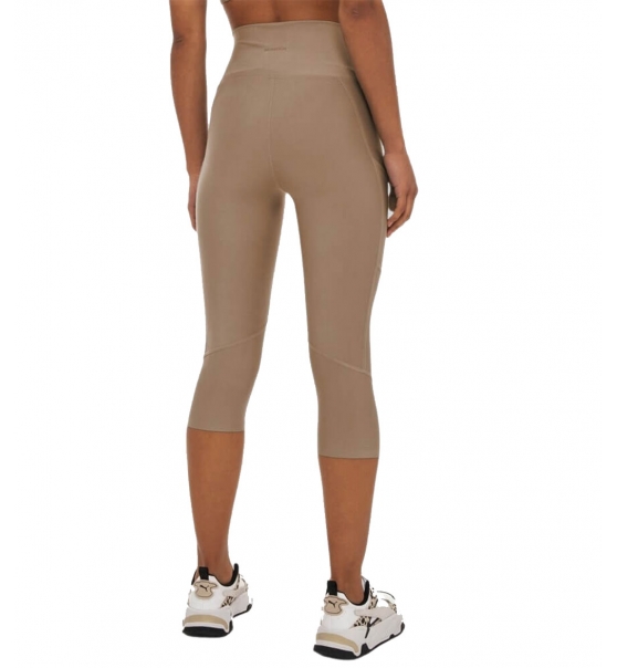 Be:Nation Ss22 Essentials Capri Leggings_Pockets 01112302